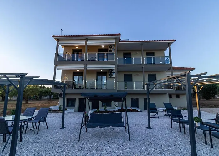 G C Luxury Apartments
